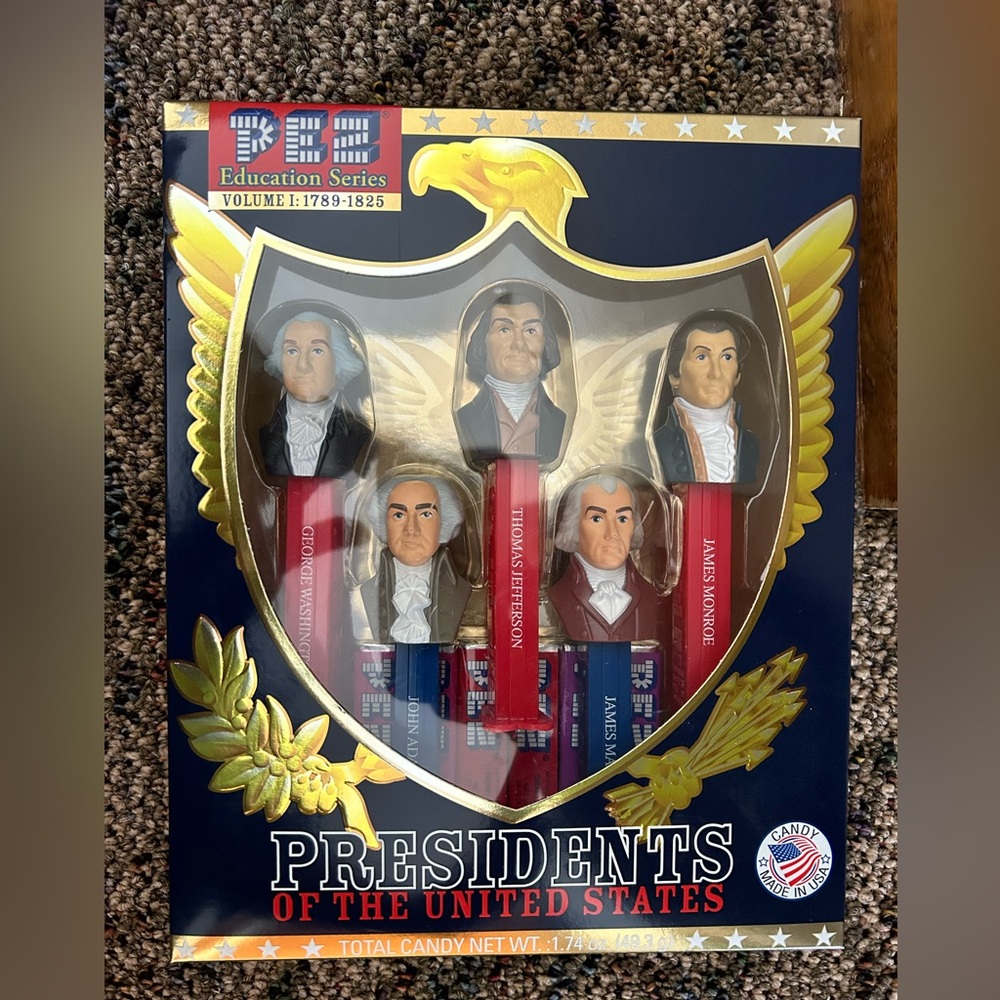 Never opened- volume l 1789-1825 Presidents Of The United States Pez Collection